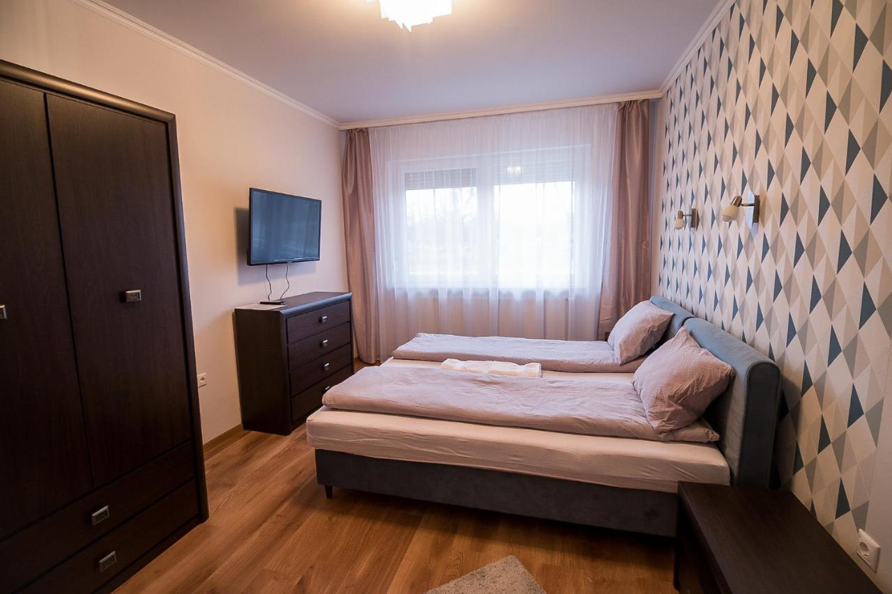 Thermal Next I Weninger Apartman Kiskunhalas Exterior photo